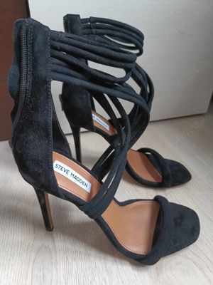  Pantofi cu toc Steve Madden Women's Santi Dress Sandal  Size 39 Piele intoarsa