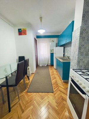 Apartament cu 4 camere decomandat  - imagine 9