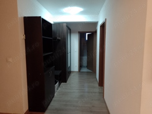 Închiriez apartament  - imagine 5