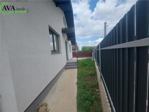 Casa noua 3 camere- 90 mp,teren 300 mp, zona Hemeius - imagine 3