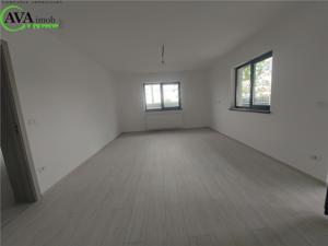 Casa noua 3 camere- 90 mp,teren 300 mp, zona Hemeius - imagine 14