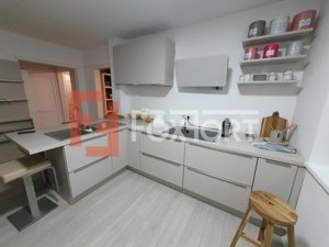 Apartament de vanzare, 3 camere, etaj 1 - Dambovita - imagine 18