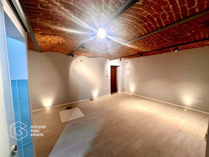 Oportunitate!Spatiu comercial 3 camere+apartament 2 camere la etaj,zona centrala - imagine 4