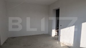 Apartament de 3 camere, 62 mp, zona Podu Roș - imagine 3