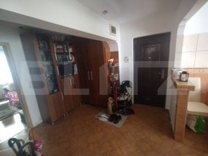 Apartament 3 camere,65mp,decomandat,parter inalt,parcare,zona noua,oras Beclean