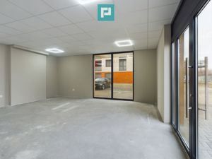 Spatiu comercial 90mp - imagine 3