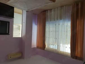 Apartament decomandat 3  camere Delfinariu