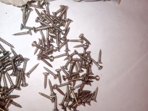 Șuruburi pentru PAL și lemn