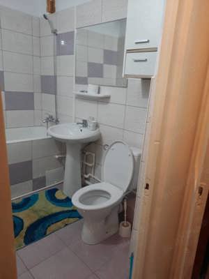 Vând apartament 2 camere în Botoșani - imagine 4