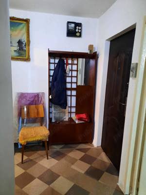 Vând apartament 2 camere în Botoșani - imagine 2