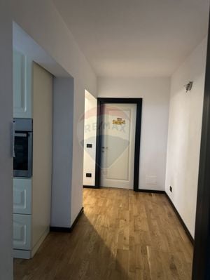 Apartament cu 3 camere de vânzare în zona Central - imagine 11