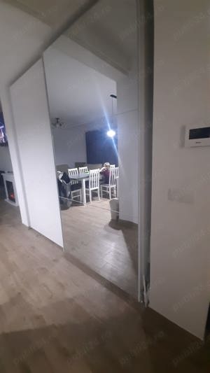 Apartament 3 camere , 2 băi + curte în complex rezidential  - imagine 2