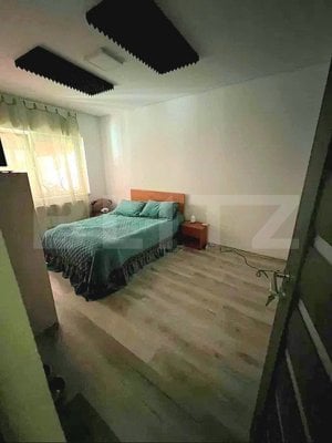 Apartament 3 camere, 80mp, terasa amenajata, etajul 1, zona Stejarului