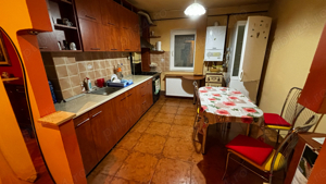 Apartament 3 camere, zona Dambovita  - imagine 3