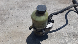 Pompa servodirectie TRW Opel Astra H 1.3 CDTI