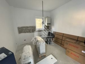 Spatiu comercial, 53 mp, Zona Mehala - imagine 2