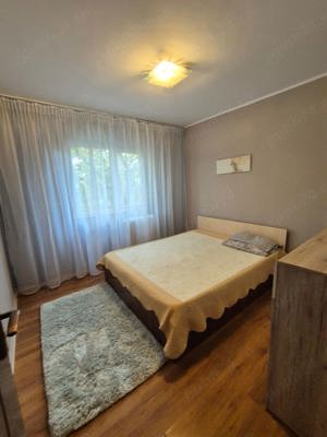 Apartament 2 camere de închiriat 