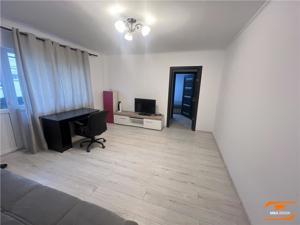 2 camere CENTRALA, etaj 3, zona Girocului - Piata, amenajat totul nou - imagine 8