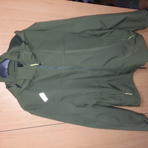 Geaca cu glugă rez.vant si apa