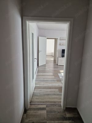 Proprietar vând apartament cu 2 camere in zona Modern - imagine 3