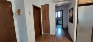 Apartament spatios 3 camere ,bloc privat zona Horbach - imagine 8