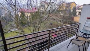 Inchiriez apartament cu doua camere zona Campului - imagine 3