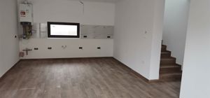 Vând Duplex superb în Giroc (4 dormitoare) - imagine 5