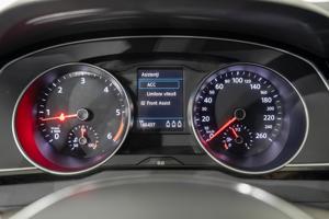 Volkswagen Passat 2.0TDI Variant DSG "Highline" - imagine 13
