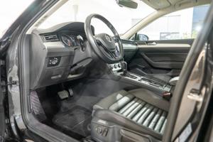 Volkswagen Passat 2.0TDI Variant DSG "Highline" - imagine 10