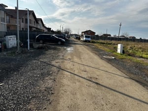 Teren intravilan 696 mp cu toate utilitatile - asfalt, zona locuita  - imagine 5