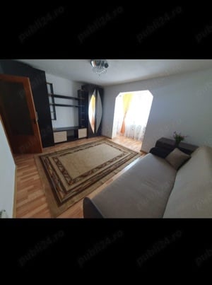 Închiriez apartament cu 2 camere - imagine 3