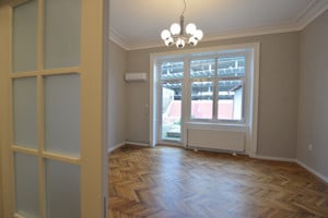 Apartament De Vanzare - Balcescu - Casa lui László Székely