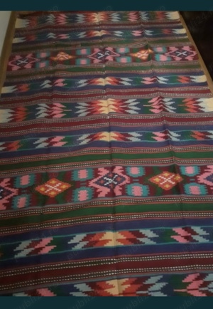 Covor din lână lucrat manual - imagine 3