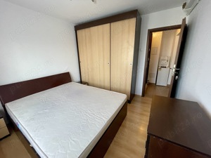 Apartament de 2 camere, decomandat, complet utilat, centrală termică proprie - imagine 5