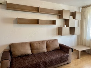 Apartament de 2 camere, decomandat, complet utilat, centrală termică proprie - imagine 2