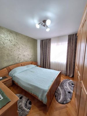 Apartament 4 camere central - imagine 4