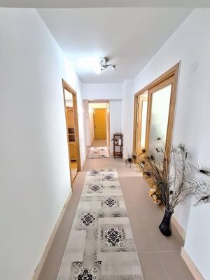 Apartament 4 camere central - imagine 2