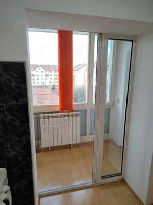 vand apartament 3 camere - imagine 9