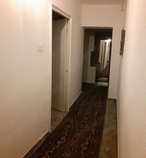 Inchiriez apartament în Cetate - imagine 6