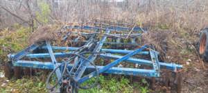 vand disc si o semanatoare paioase si o prasitoare - imagine 2