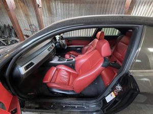 Dezmembrez BMW 320D E92 Coupe Mpak - imagine 2