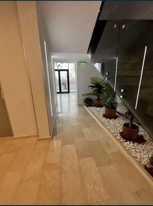 Închiriez apartament  - imagine 7