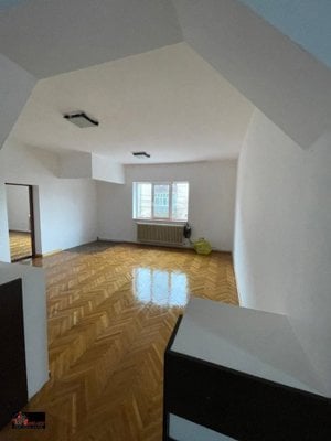 Casa P+1, 278 mp central 22 Decembrie - imagine 12