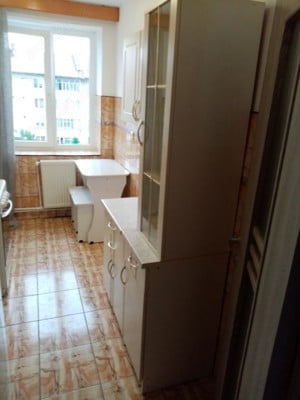 închiriez apartament cu o camera  - imagine 2