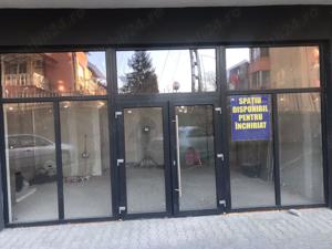 Inchiriez spatiu comercial in Oradea - imagine 4