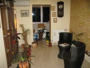 Apartament 2 camere amenajat - Podgoria - Zona Maiakowski - imagine 5