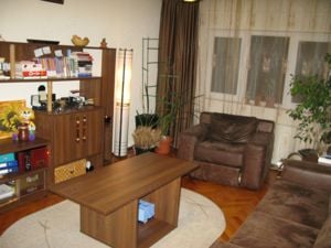 Apartament 2 camere amenajat - Podgoria - Zona Maiakowski - imagine 2