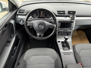 VW Passat 2011   1.6 Diesel - imagine 5