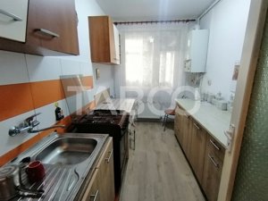 Apartament decomandat 48 mpu etaj 1 balcon pivnita Siretului Sibiu - imagine 10