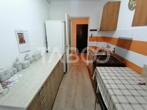 Apartament decomandat 48 mpu etaj 1 balcon pivnita Siretului Sibiu